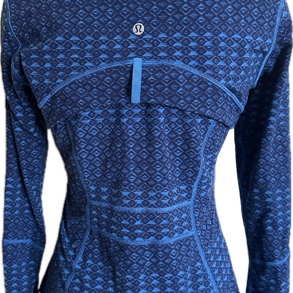 Lululemon Define Jacket 8 Beautiful Blue Pattern - Picture 3 of 4